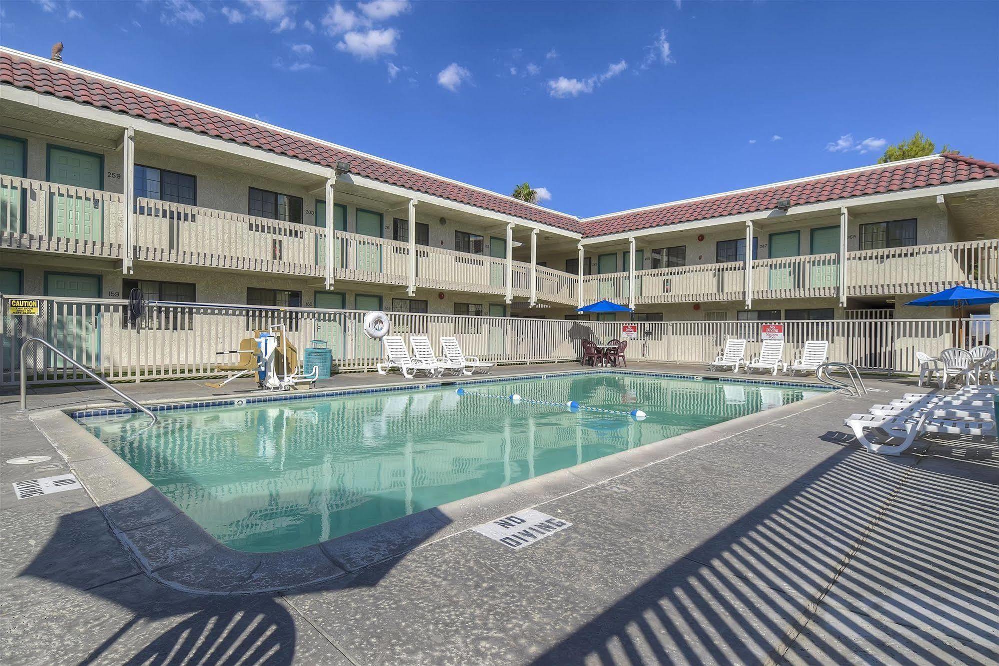 Motel 6-Barstow, Ca Extérieur photo